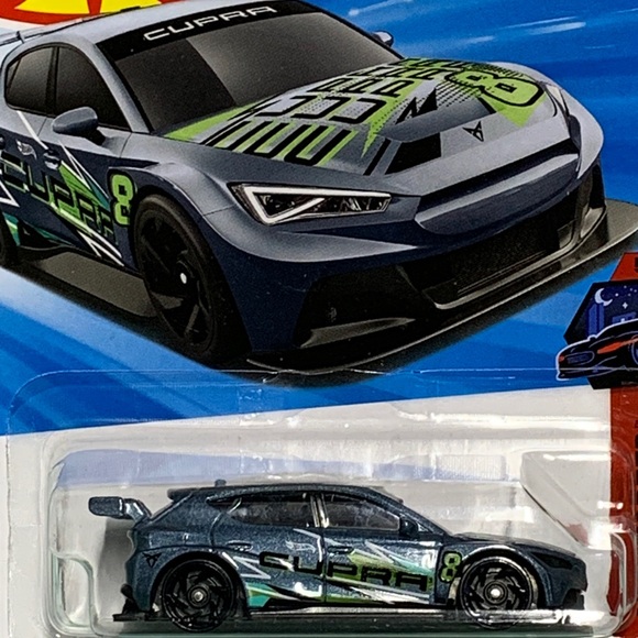 Hot Wheels Cupra e-racer - Picture 2 of 7